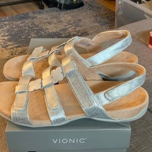 Vionic Women's Shimmering Silver Sandals